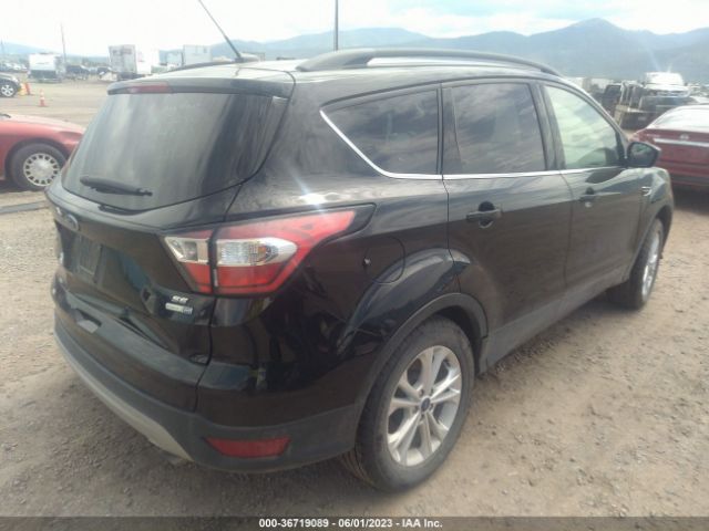 1FMCU9GDXJUA74207 Ford ESCAPE SE