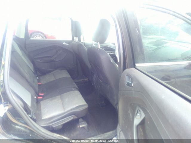 1FMCU9GDXJUA74207 Ford ESCAPE SE