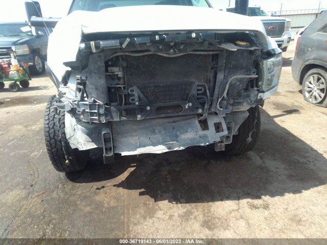 36719143 :رقم المزاد ، 3C6UR5CJ8JG155960 vin ، 2018 Ram 2500 Tradesman مزاد بيع