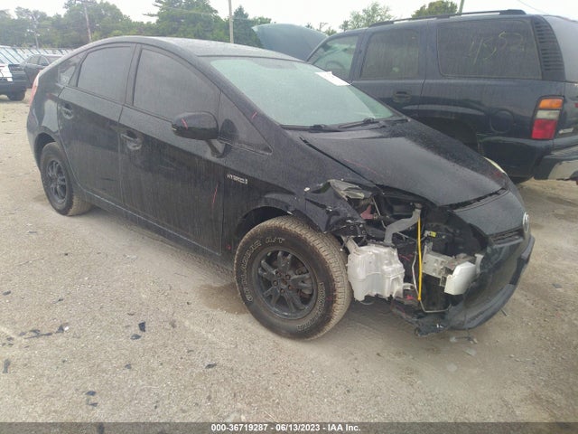Toyota Prius Three 2014 JTDKN3DU4E1781289 Image 18