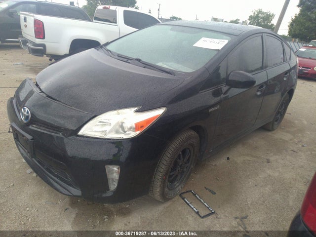Toyota Prius Three 2014 JTDKN3DU4E1781289 Image 19