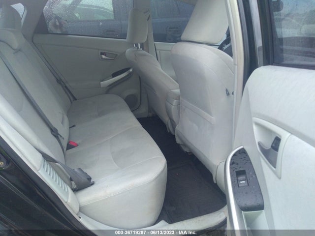 Toyota Prius Three 2014 JTDKN3DU4E1781289 Image 25