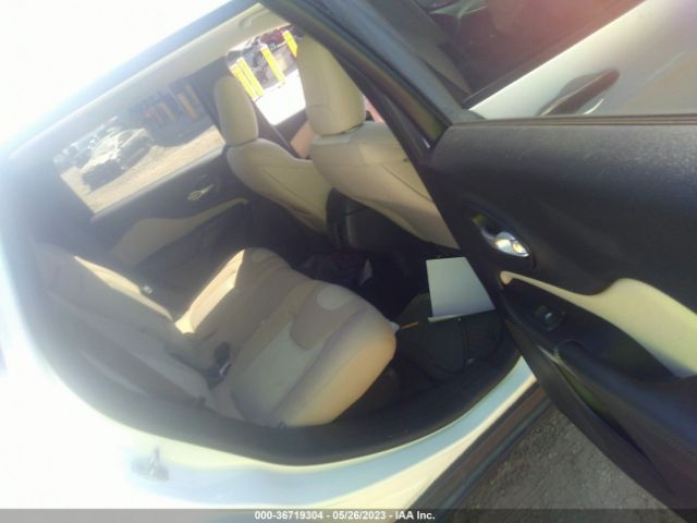 1C4PJLAB0GW265506 Jeep Cherokee Sport