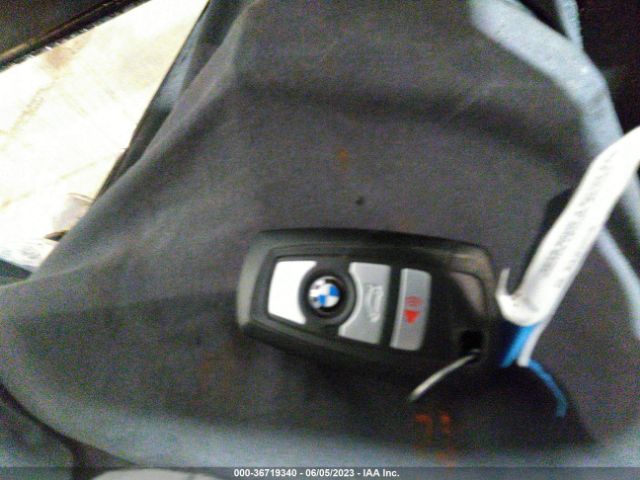 WBA8E5G58JNU46868 BMW 3 Series 320i Xdrive