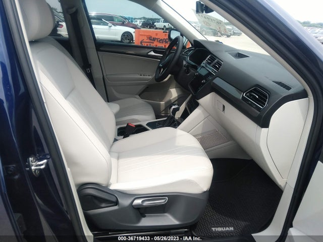 3VV3B7AXXPM001807 Volkswagen TIGUAN SE