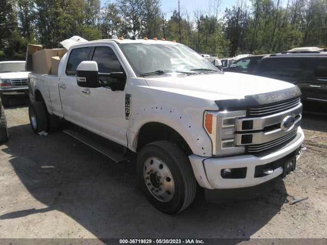 2019 Ford F-450, VIN: 1FT8W4DTXKED16752