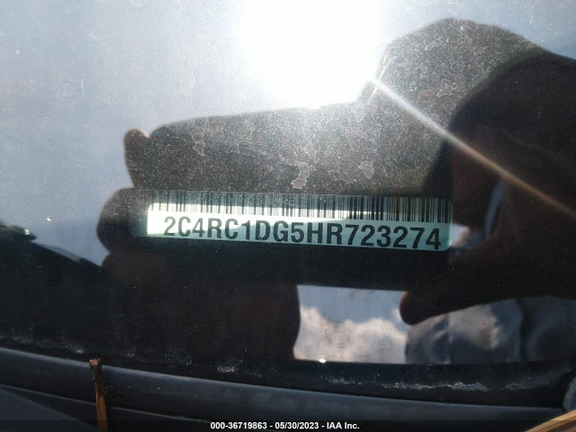 2C4RC1DG5HR723274 Chrysler Pacifica Touring