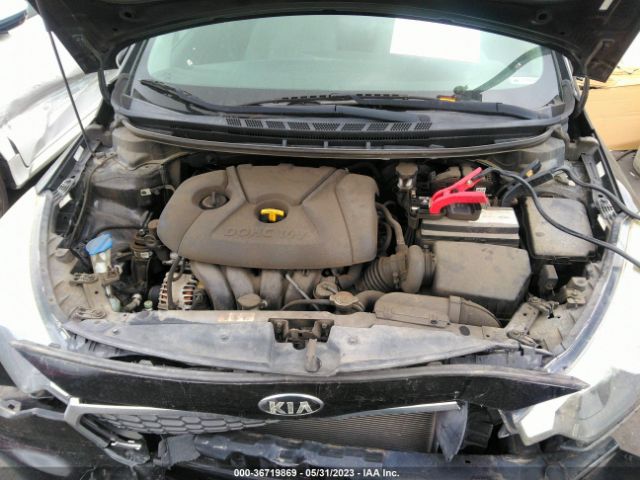 KNAFX4A64G5549646 KIA FORTE LX