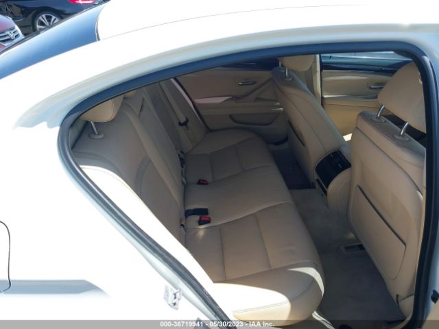 WBA5A5C52ED500844 BMW 5 Series 528i