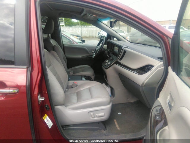 Toyota Sienna Xle/xle Aas/ltd 2015 5TDYK3DC2FS571868 Image 5