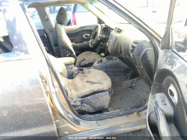 KNDJP3A5XH7449815 KIA SOUL +