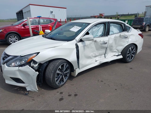 Nissan Altima 2.5 Sr 2017 1N4AL3AP0HC495938 Image 2