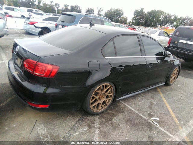 3VW4T7AJ2EM222081 Volkswagen Jetta Sedan Gli Autobahn