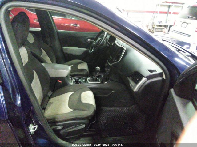 1C4PJMCS1EW214130 Jeep Cherokee Latitude