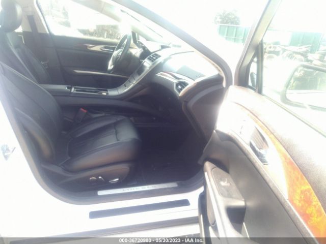 3LN6L2J95GR600173 Lincoln MKZ