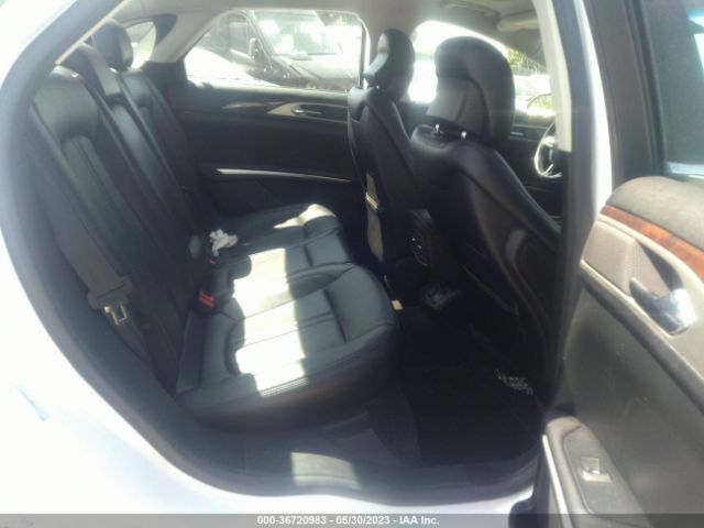 3LN6L2J95GR600173 Lincoln MKZ