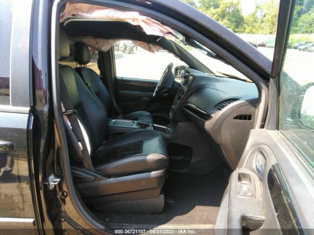 2C4RDGCG8GR109366 Dodge Grand Caravan Sxt Plus