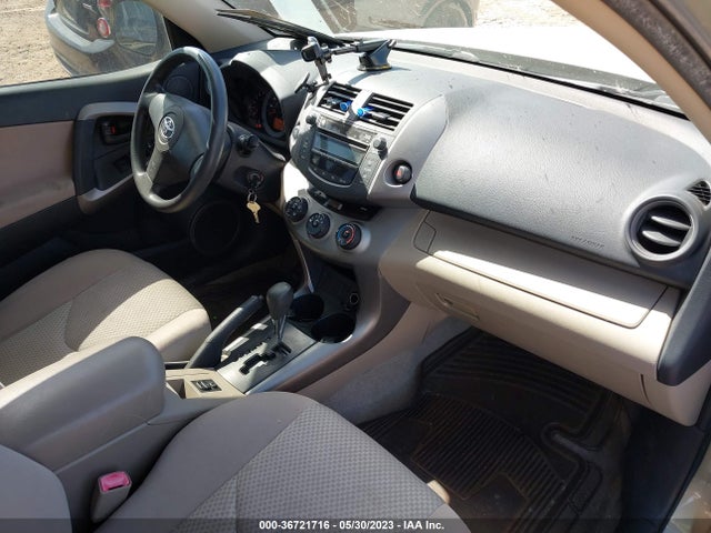 2006 TOYOTA RAV4 BASE VIN: JTMZD33V065021592