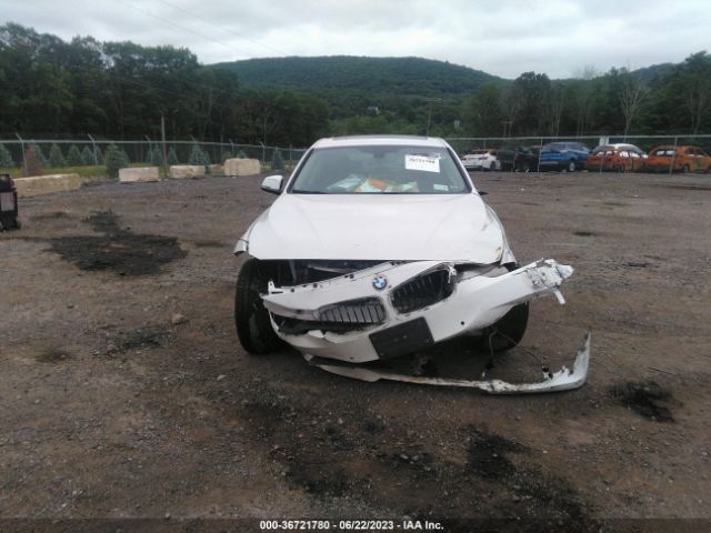 WBA3B1G53FNT64503 BMW 320i