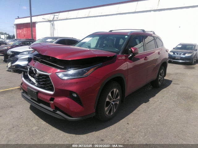 Toyota Highlander Xle 2021 5TDHZRBH7MS540626 Image 2