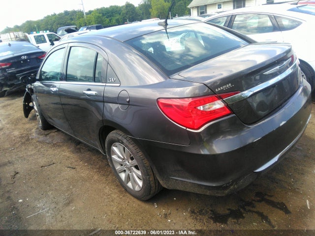 Chrysler 200 Limited 2014 1C3CCBCG1EN187241 Image 3