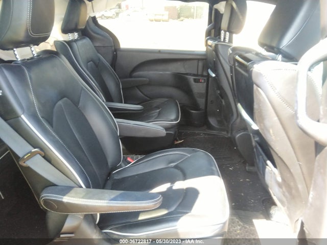 2020 Chrysler Pacifica Hybrid, VIN: 2C4RC1N70LR244395