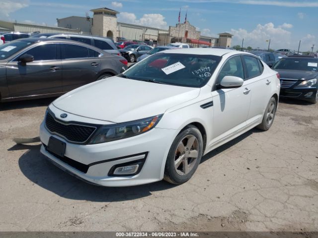 KNAGM4A74F5531958 KIA Optima Lx