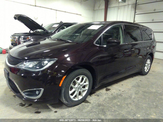 36722873 :رقم المزاد ، 2C4RC1BG2HR837218 vin ، 2017 Chrysler Pacifica Touring Plus مزاد بيع