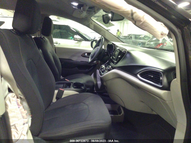 36722873 :رقم المزاد ، 2C4RC1BG2HR837218 vin ، 2017 Chrysler Pacifica Touring Plus مزاد بيع