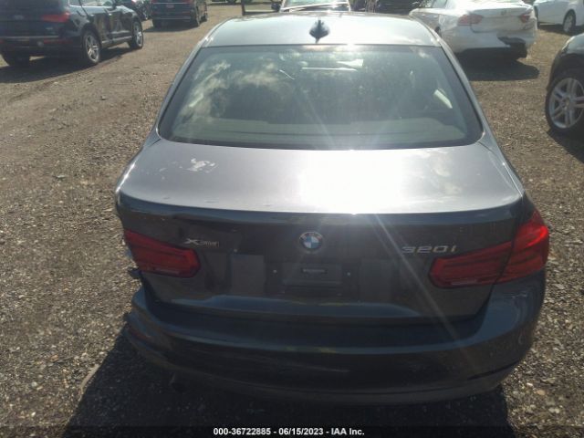 WBA8A3C59JK763677 BMW 3 Series 320i Xdrive