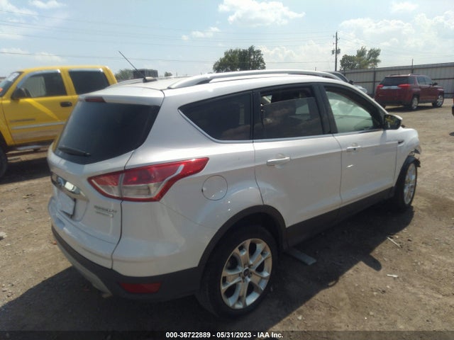 Ford Escape Titanium 2016 1FMCU0J99GUC78747 Image 4
