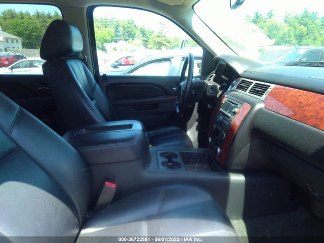 Chevrolet Tahoe Lt 2014 1GNSKBE04ER199944 Image 6