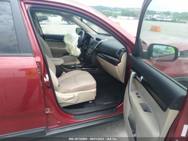 5XYKT3A6XEG533804 KIA SORENTO LX