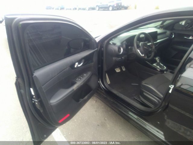 3KPF54AD5PE538716 KIA Forte Gt-line