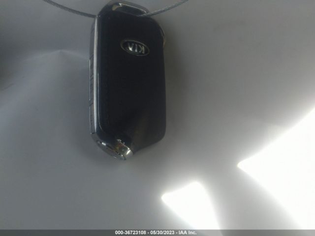 KNAE15LA8K6044197 KIA Stinger Base
