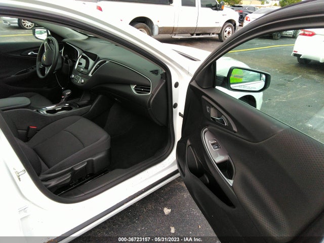 Chevrolet MALIBU RS 2023 1G1ZG5ST1PF115715 Image 5