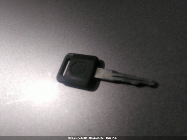 2011 NISSAN ROGUE S VIN: JN8AS5MT7BW573885