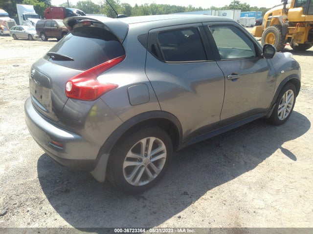 2011 NISSAN JUKE SV VIN: JN8AF5MR5BT020565