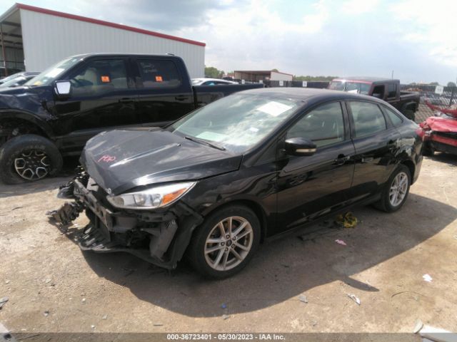 Ford FOCUS SE 2017 1FADP3F23HL215931 Image 2