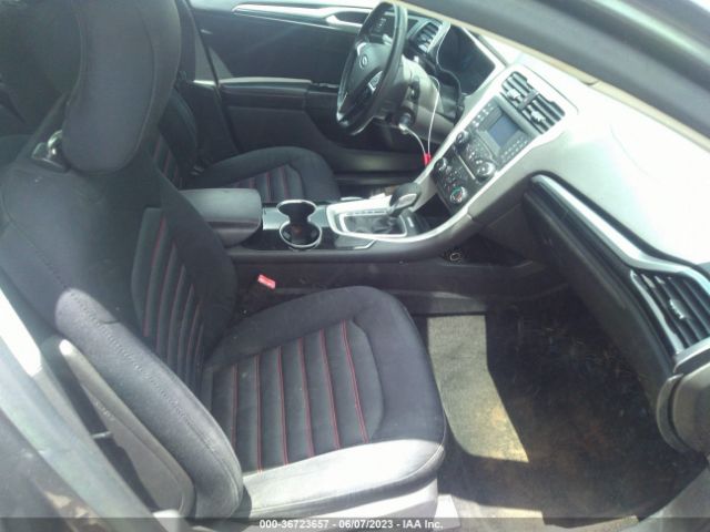 1FA6P0HD7E5374294 Ford FUSION SE