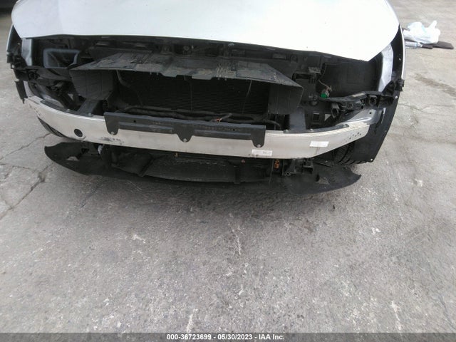 Genesis G80 3.8l 2017 KMHGN4JE3HU167146 Image 8