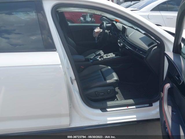 WAUENAF41JA081686 Audi A4 Premium Plus