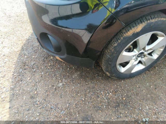 KNDJN2A22H7422243 KIA Soul Base
