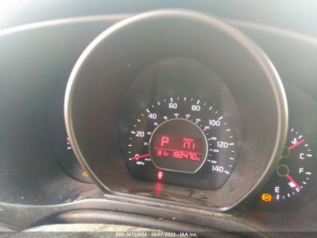 KNDJN2A22H7422243 KIA Soul Base