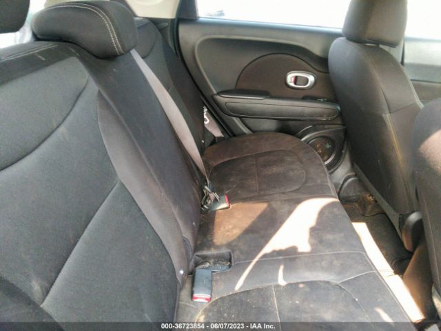 KNDJN2A22H7422243 KIA Soul Base