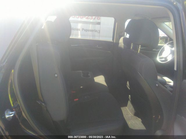 5XYPGDA34HG330689 KIA SORENTO LX