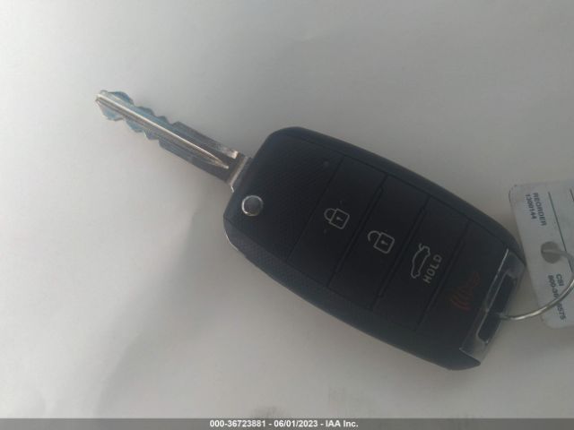 3KPFL4A70JE176849 KIA FORTE LX