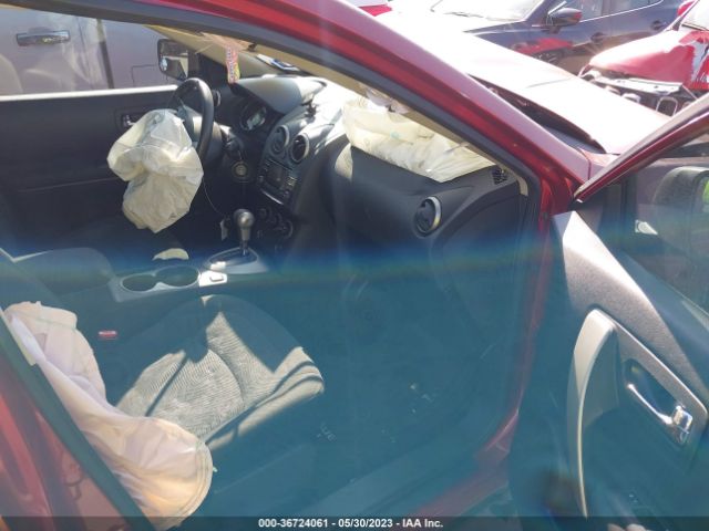 JN8AS5MT5FW652252 Nissan Rogue Select S