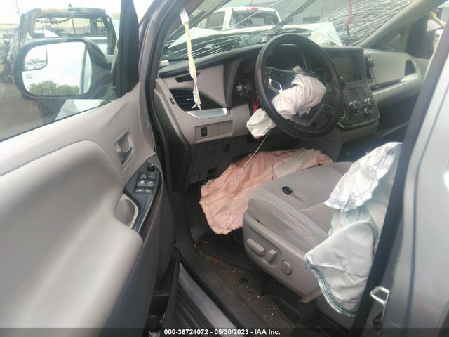 Toyota SIENNA LE 2015 5TDKK3DC9FS531518 Image 5
