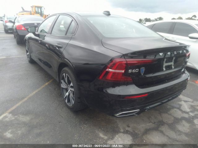 7JRL12FM9NG163035 Volvo S60 R-design